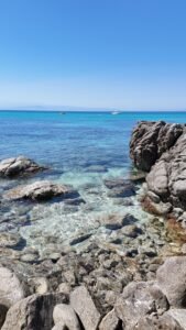 Spiaggia grotticelle capo vaticano vibo valentia calabria