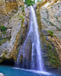 cascata-del-giglietto-carfizzi-crotone-calabria